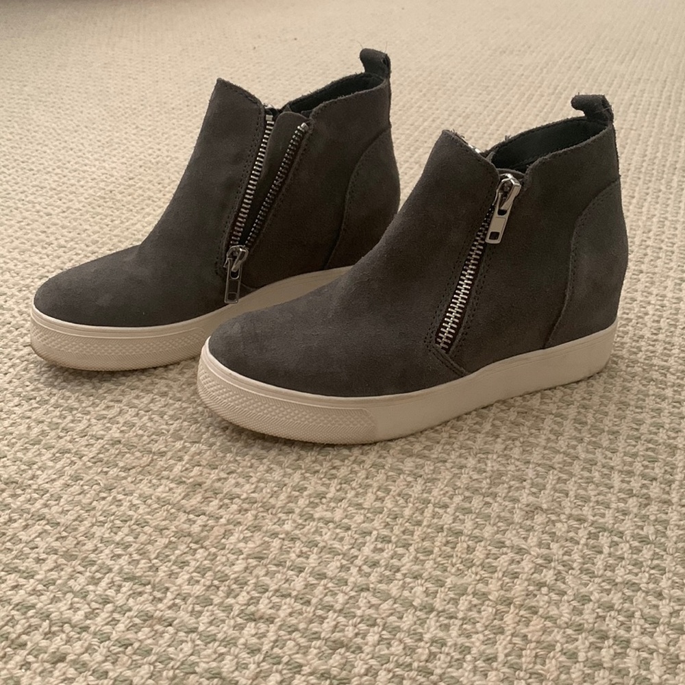 Steve Madden Wedgie Sneaker